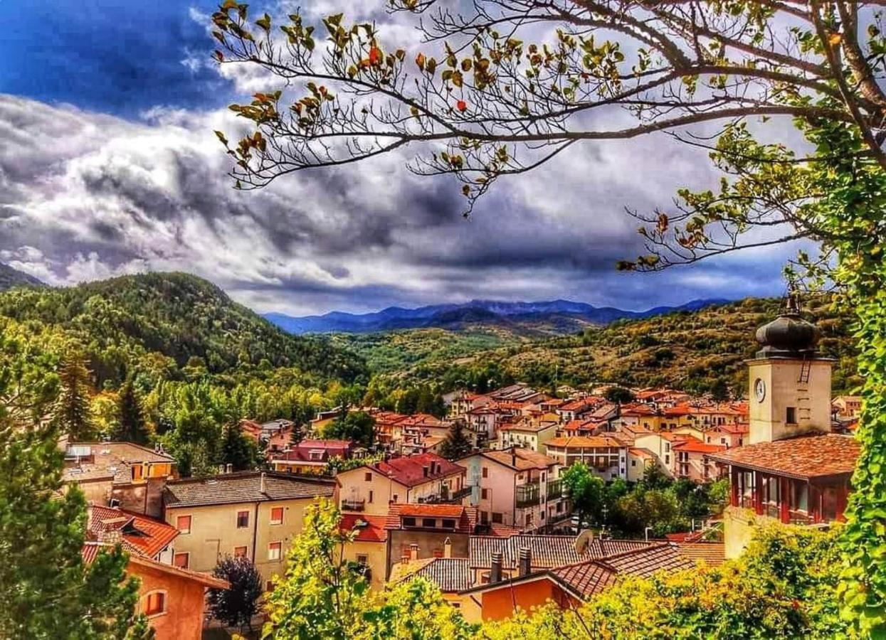 Aufidena Apartment Alfedena Bagian luar foto